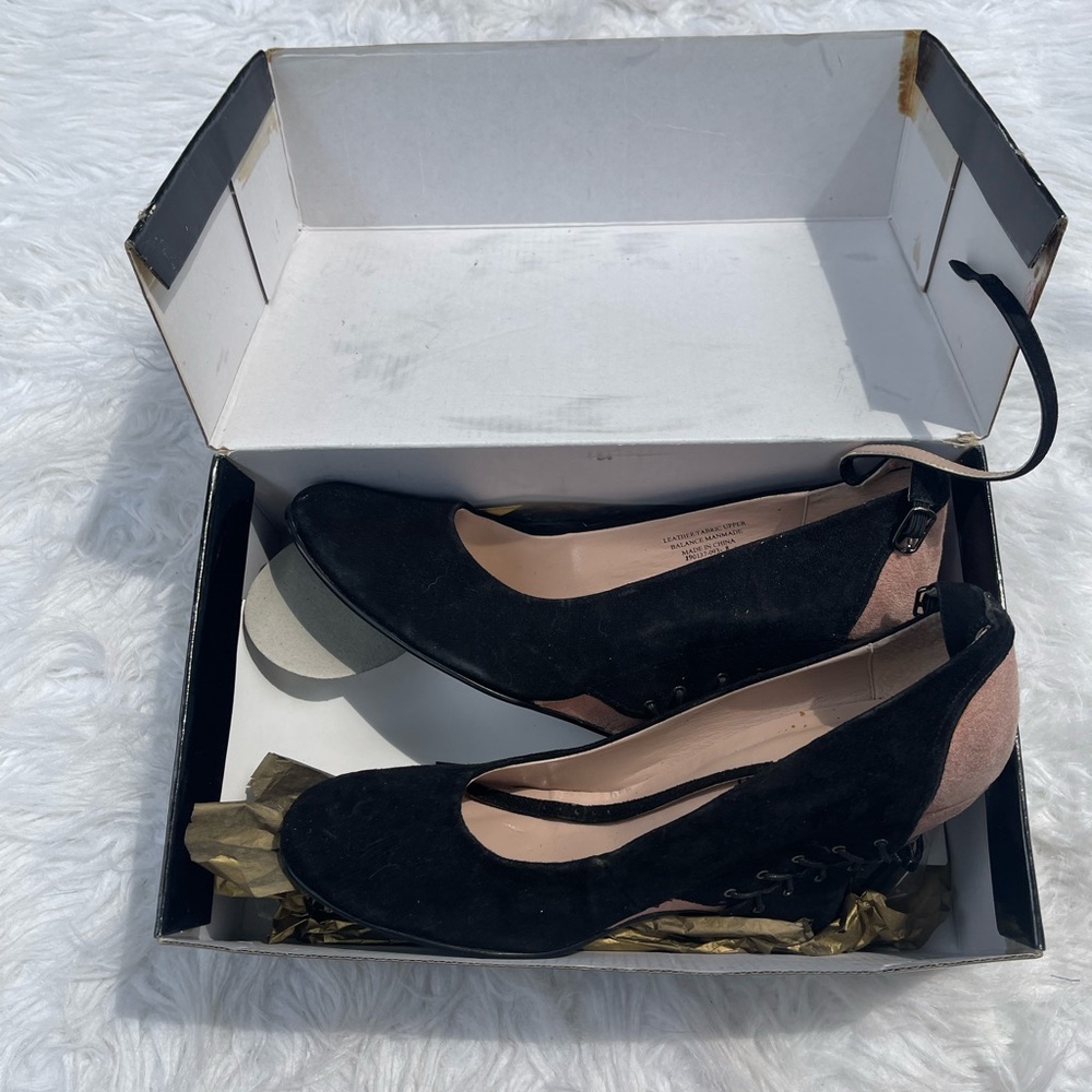 Colin Stuart Black and Pink Wedge Shoes
